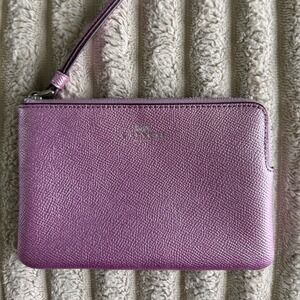 Coach Small Wristlet Metallic Lilac Crossgrain Leather F21070 Purple Silver